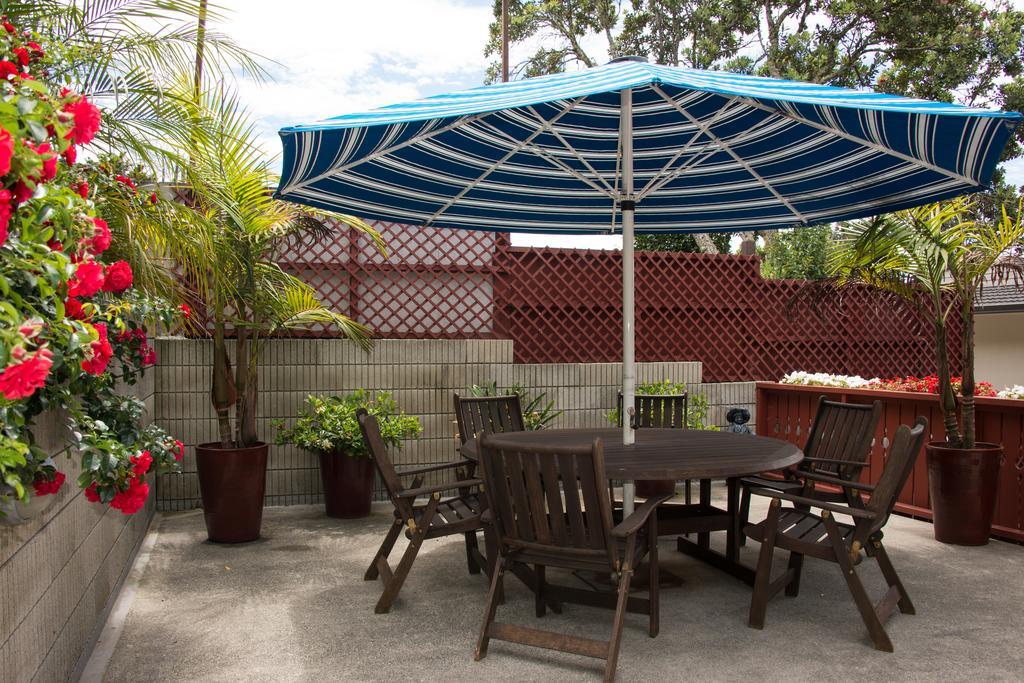 Swiss Chalet Lodge Motel Paihia Extérieur photo