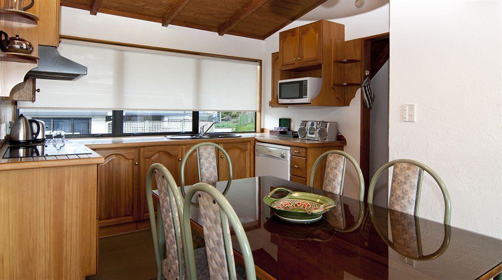 Swiss Chalet Lodge Motel Paihia Extérieur photo
