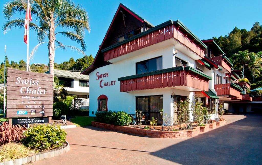 Swiss Chalet Lodge Motel Paihia Extérieur photo