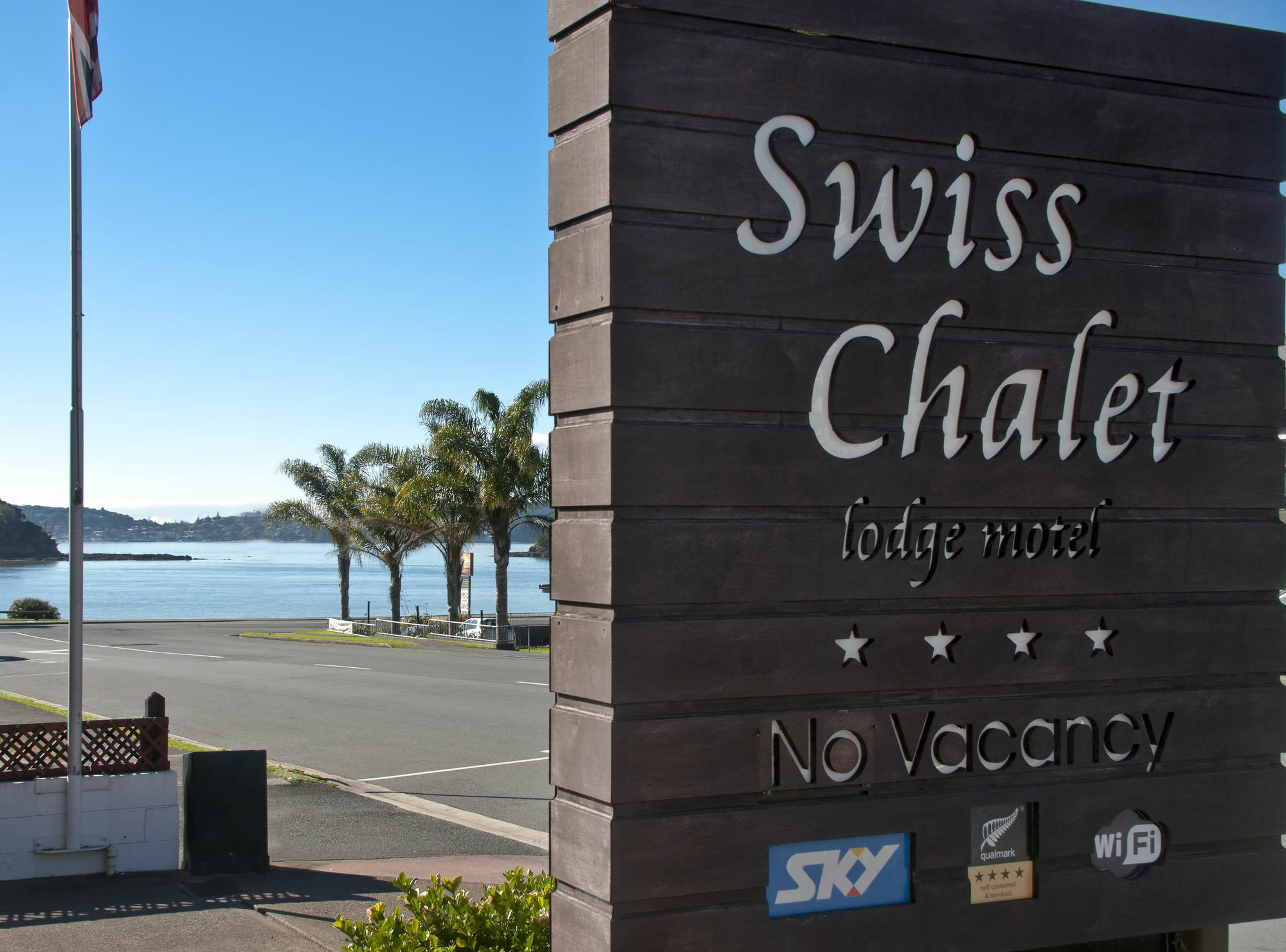 Swiss Chalet Lodge Motel Paihia Extérieur photo