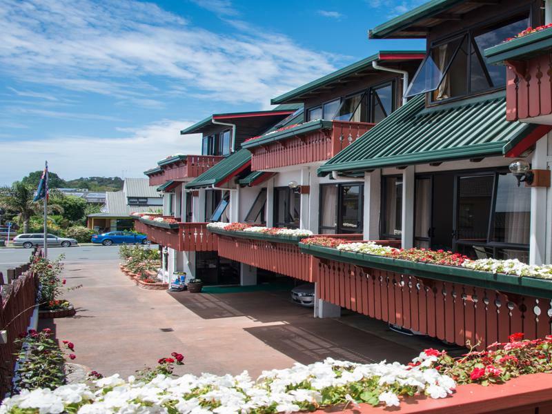 Swiss Chalet Lodge Motel Paihia Extérieur photo